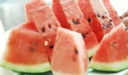 打开吃瓜群,网络社交新现象背后的故事