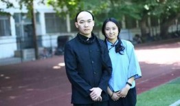 长毕业照吃瓜,从长毕业照看那些年的瓜田趣事