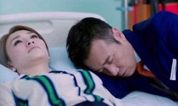 夫妻吃瓜日常,甜蜜拌嘴中的生活百态