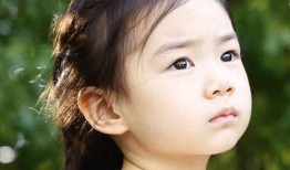 戚薇吃瓜小表妹,揭秘娱乐圈幕后故事