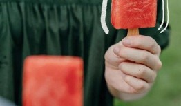 吃瓜中心最火的瓜,揭秘明星背后的惊人真相