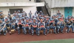 军训吃瓜文案,揭秘军营里的那些“秘密”趣事