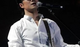 汪峰吃瓜歌,汪峰“吃瓜”新歌揭秘娱乐圈幕后真相