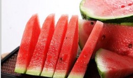 中国人吃瓜包饭,探寻中国独特的“吃瓜包饭”文化