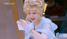 吃瓜女生视角图片,揭秘吃瓜女生的视觉盛宴