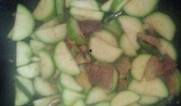 荀瓜凉菜怎么吃