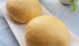吃瓜馒头动图