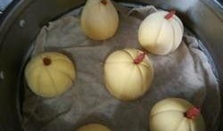 吃瓜馒头动图