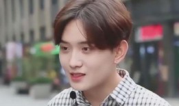 吃瓜观众吵架,吃瓜群众激情碰撞，网络口水战一触即发