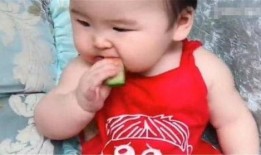 吃瓜吃到自己儿子身上,母亲意外发现自己儿子竟是瓜农