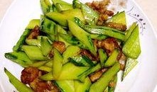 酥瓜炒着吃,美味佳肴尽享舌尖盛宴